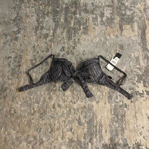 La Blanca Black and white stripped bikini top